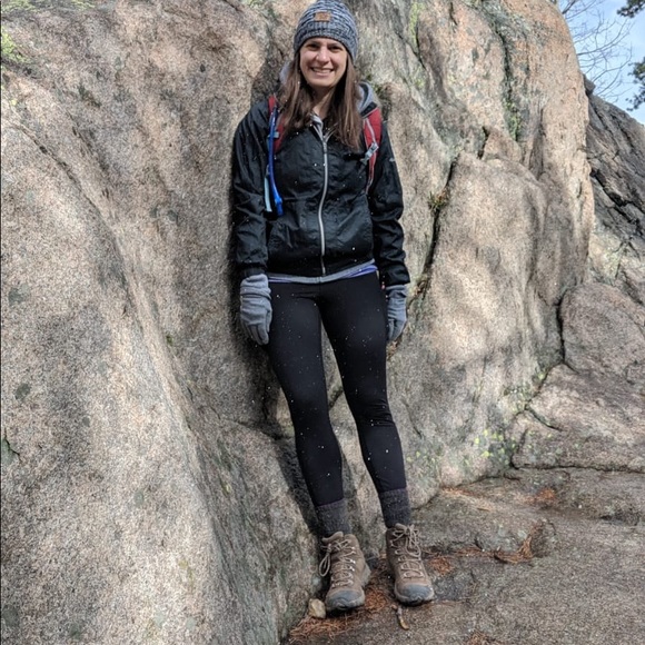 Meet your Posher, Shawna - Picture 1 of 1